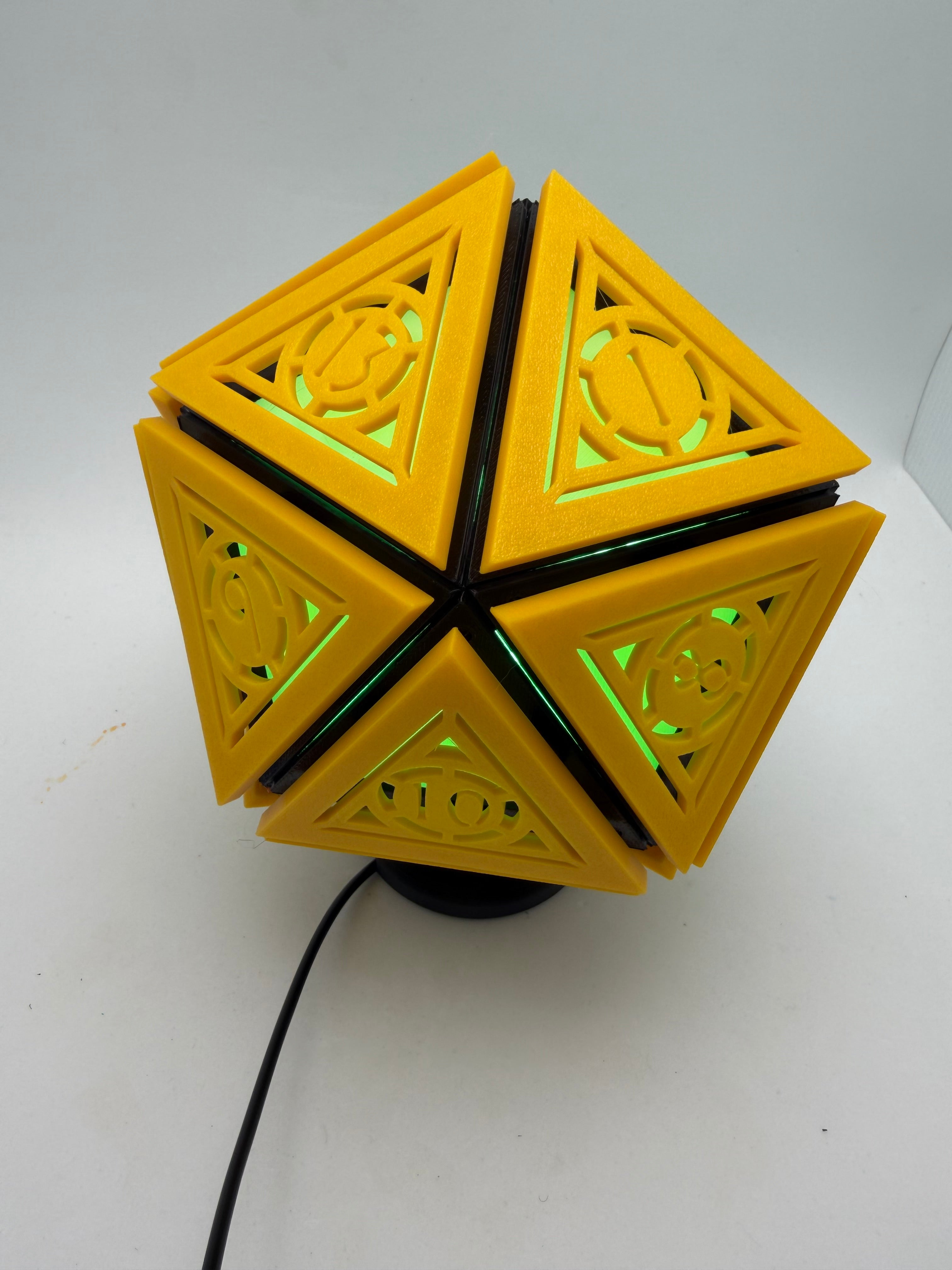 D20 Lamp
