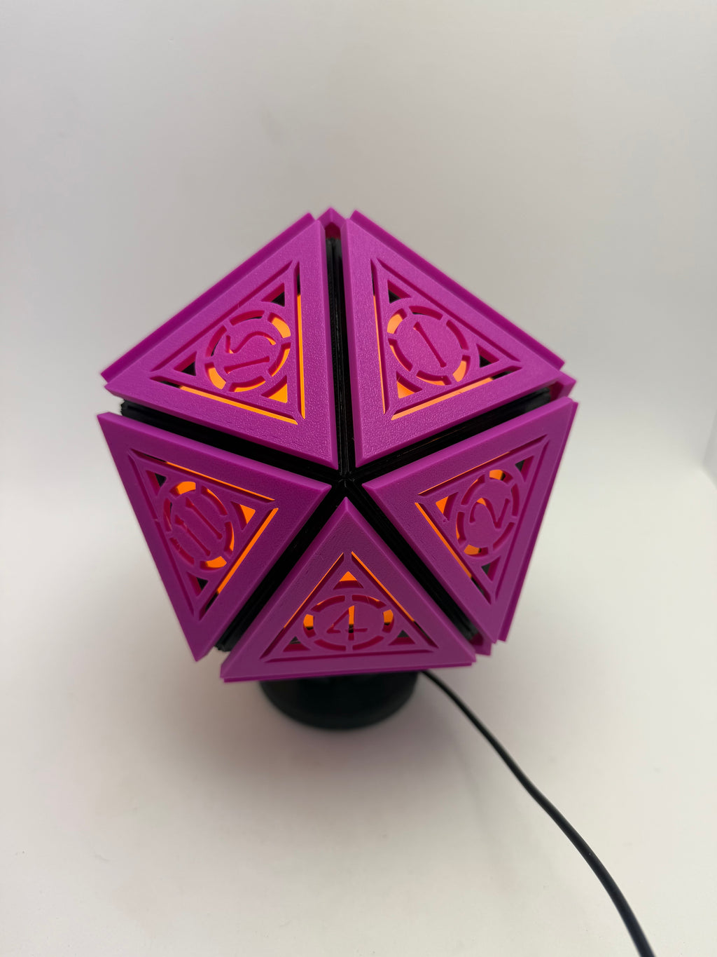 D20 Lamp