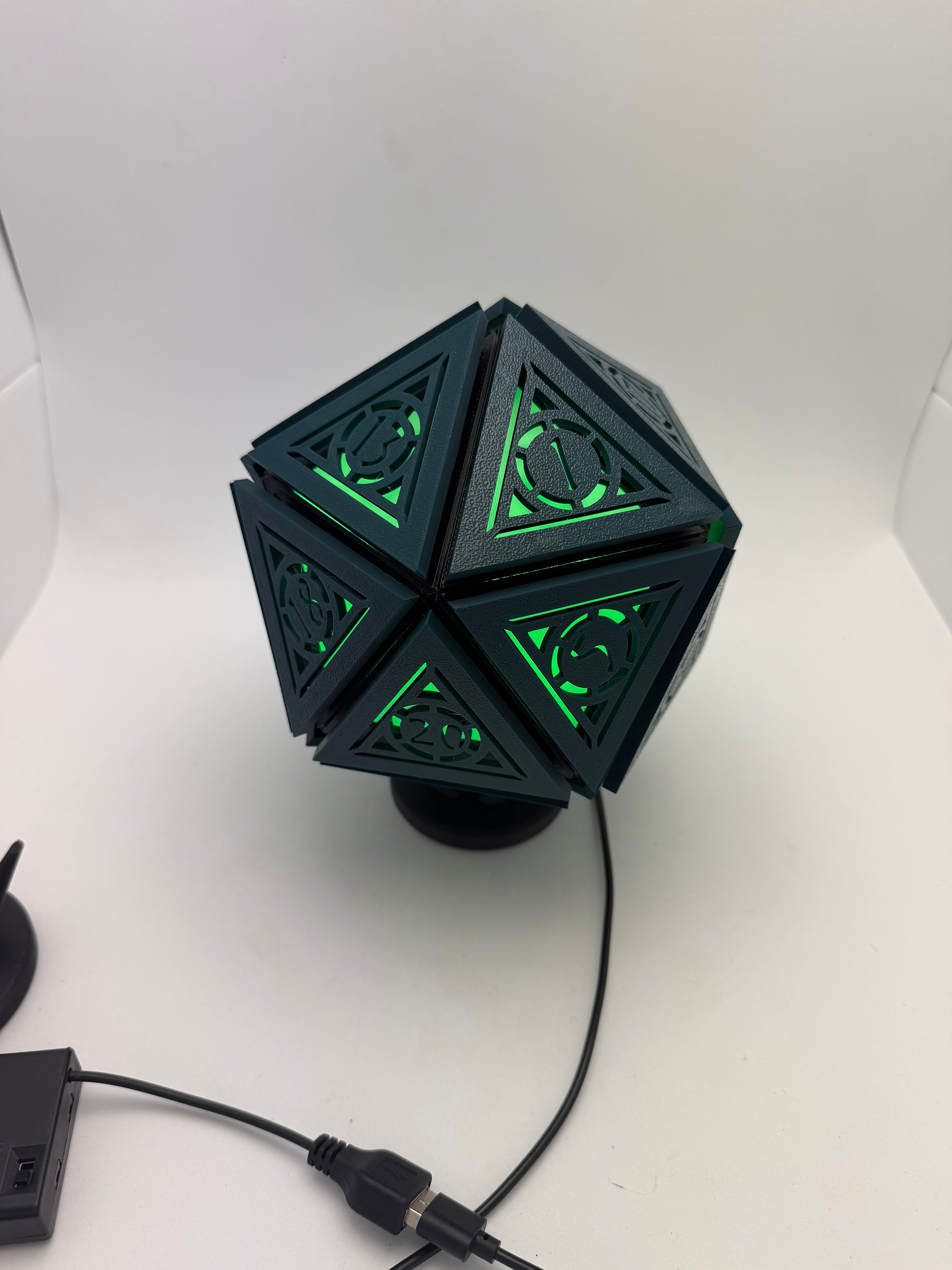 D20 Lamp