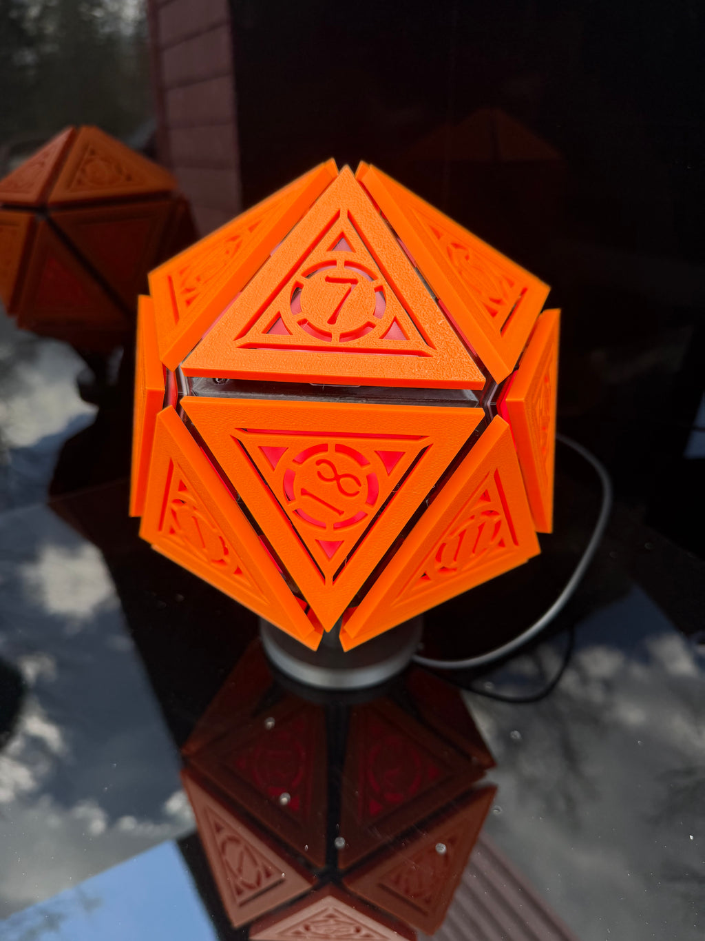 D20 Lamp